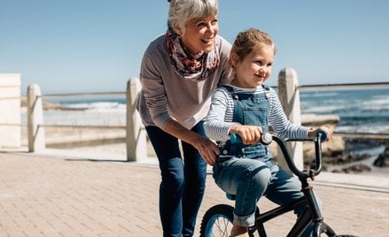 Babciowe jeszcze w tym roku. Ministerstwo zapewnia, że ma środki