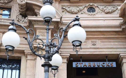 Pierwszy Starbucks we Włoszech