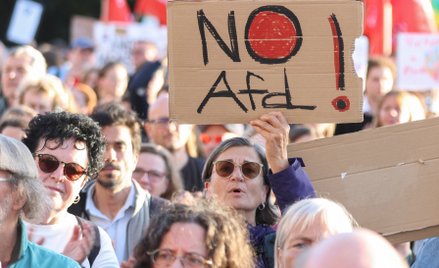 Tysiące protestowały w Berlinie przeciwko AfD. „Faszyzm nie jest alternatywą”