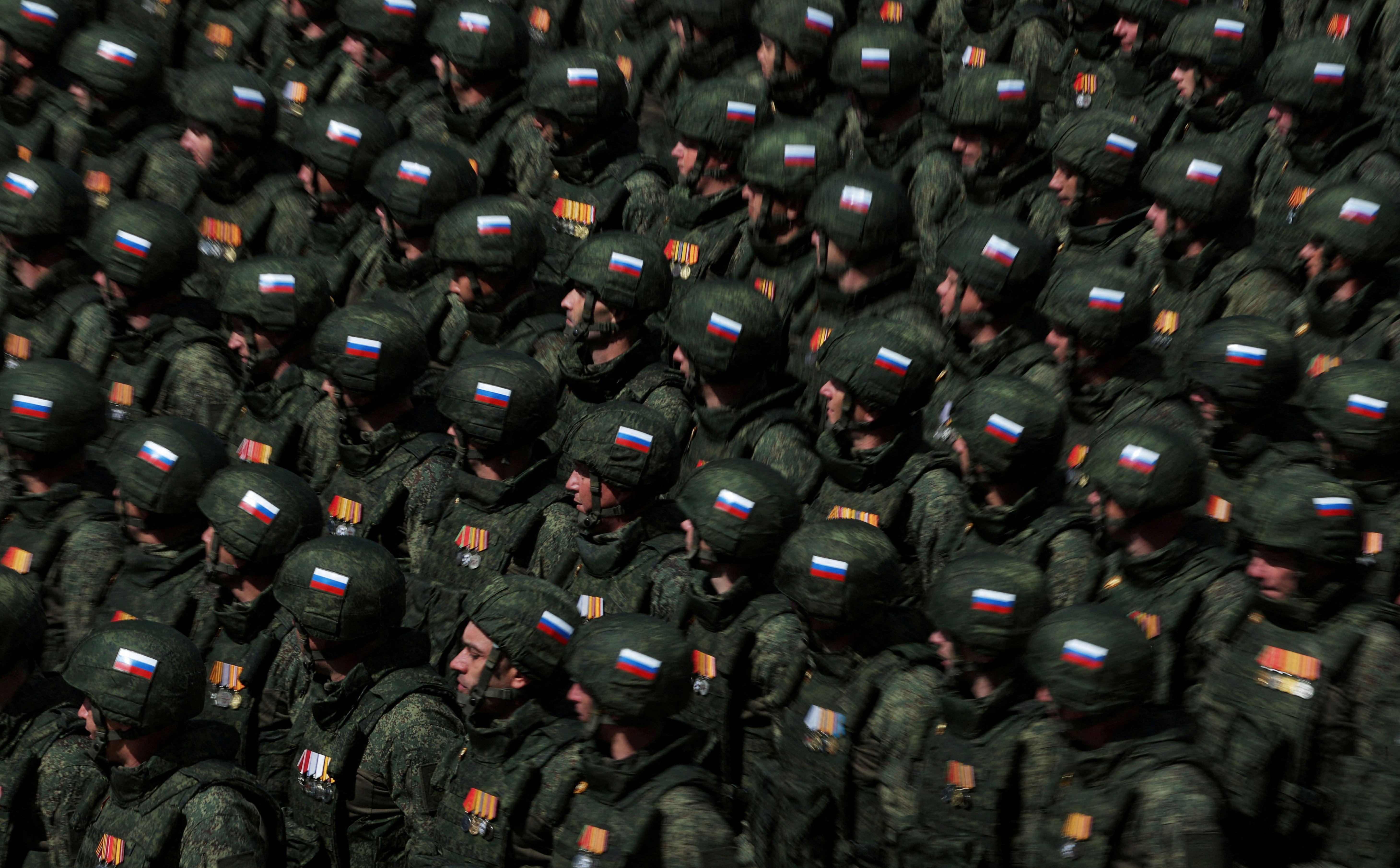 German Intelligence Chief Warns of Russian &#39;Little Green Men&#39; in Estonia