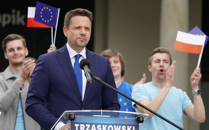 Trzaskowski apeluje: Nie zbierajcie jeszcze podpisów