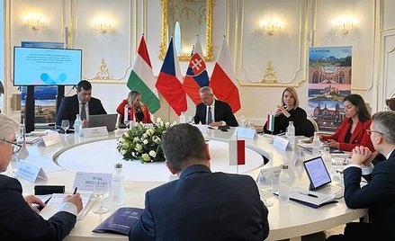 Ministrowie spotkali się na Słowacji