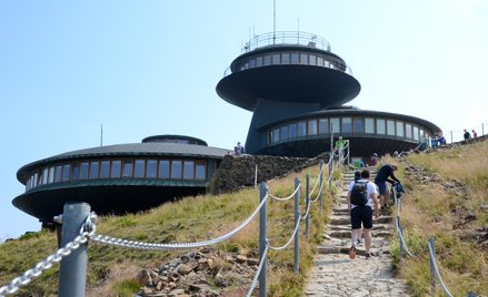 W 2031 r. ma zakończyć się remont Wysokogórskiego Obserwatorium Meteorologicznego IMGW na Śnieżce