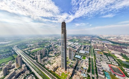 Budynek Goldin Finance 117 w chińskim mieście Tianjin ma 128 kondygnacji.