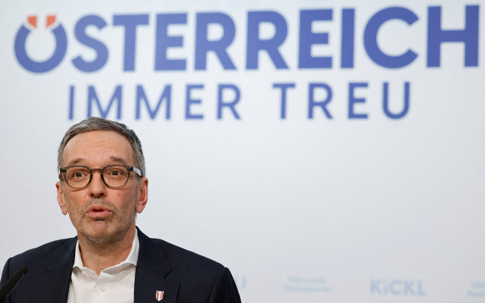 – Herbert Kickl [szef FPÖ] pragnie ustawić Austrię przeciw UE, NATO i ogólnie przeciwko Zachodowi or