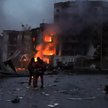 Po ataku artyleryjskim Rosjan na miejscowość Borodianka pod Kijowem wiele budynków stanęło w płomien