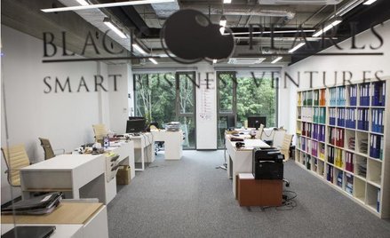 Fundusz Black Pearls VC pomaga rozwijać się dziewięciu spółkom celowym