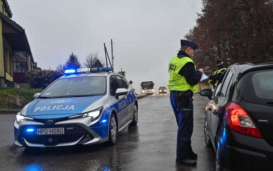 Sondaż: Reakcja władz na incydent w Przewodowie? Nie ma co krytykować