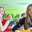Ze stypendiów unijnych mogą korzystać nie tylko studenci, ale też uczniowie i ich nauczyciele