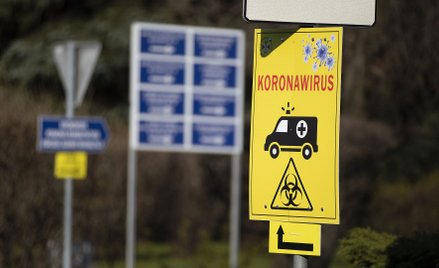 Koronawirus w Polsce: Coraz więcej zakażonych, coraz mniej wolnych łóżek