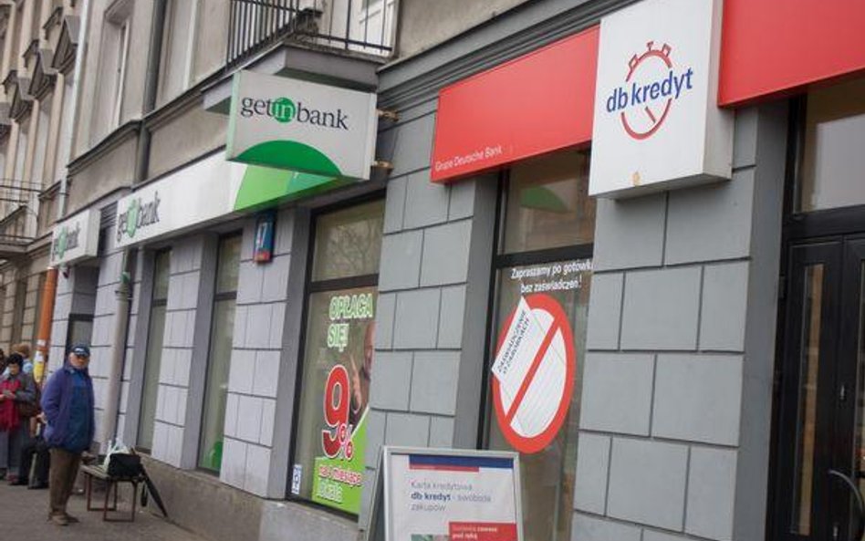 Bank trzeba wybrać w przetargu