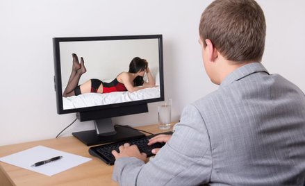 Fałszywe wezwania do zapłaty z serwisu pornograficznego