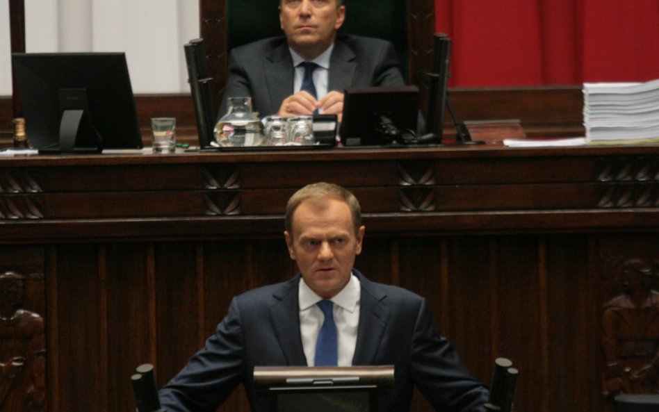 Starcie Tusk vs. Schetyna - oczami „Newsweeka” i „Wprost”