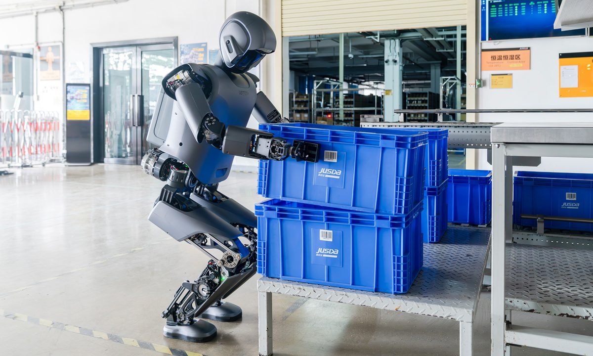 Człowiek przestał być potrzebny. Roboty umieją już uczyć się od siebie nawzajem