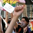 Czy mniejszość seksualna nie przeciera większości drogi do życia bez zobowiązań, do egoistycznych za