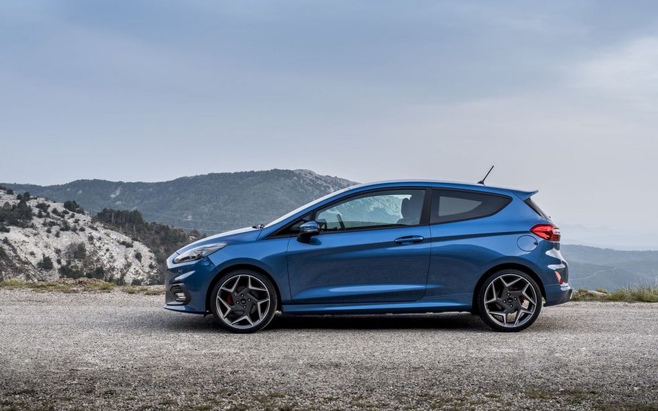 Ford Fiesta ST: Bądź dobrej myśli, bo po co być złej