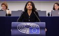 Europosłanka Rima Hassan w Parlamencie Europejskim