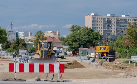 Największą część budżetu „transportowego” samorządów, niemal 88 proc., pochłonęła budowa, przebudowa