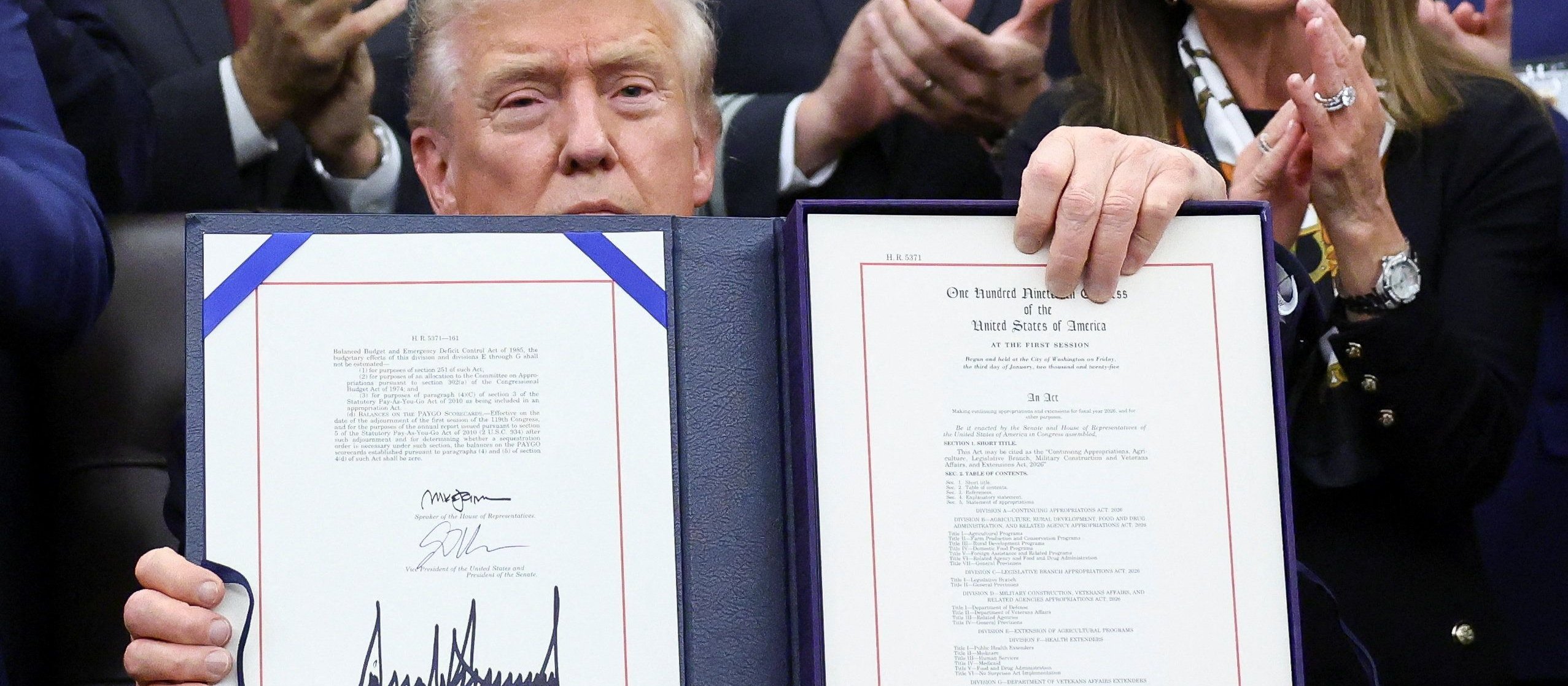 Koniec paraliżu administracji USA. Najdłuższy w historii shutdown przeszedł do historii