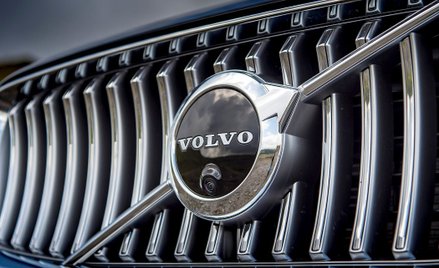 Volvo łagodzi ekspansję elektrycznych modeli