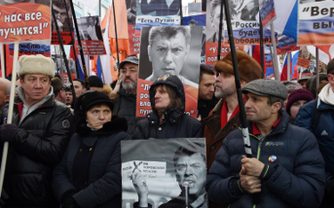 15 tysięcy Rosjan uczciło śmierć Niemcowa