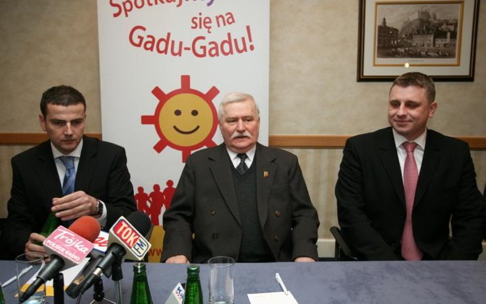 Bartosz Loba w roli doradcy Wałęsy - tu na konferencji w 2007 r.