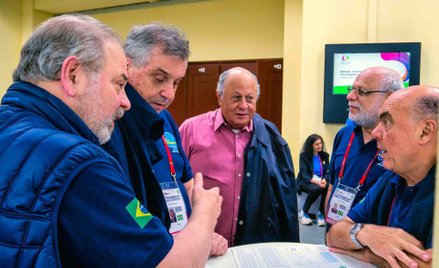 Olimpiada brydżowa: czwarty element