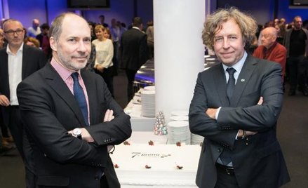Marcus Brauchli (z lewej) i Grzegorz Hajdarowicz świętują siódme urodziny wydawniczego biznesu Gremi