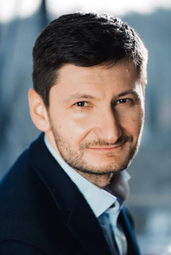 Filip Granek jest prezesem spółki XTPL, która w lutym przeniosła się z NewConnect na rynek główny. J