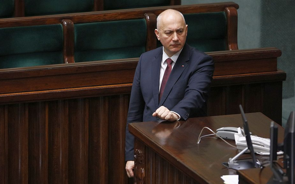Zdaniem ministra Joachima Brudzińskiego największe zagrożenie niosą ze sobą ataki na polityków i ich