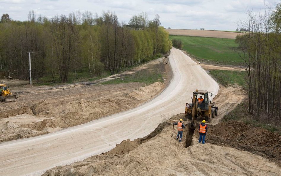 Porządkowanie inwestycji na drogach