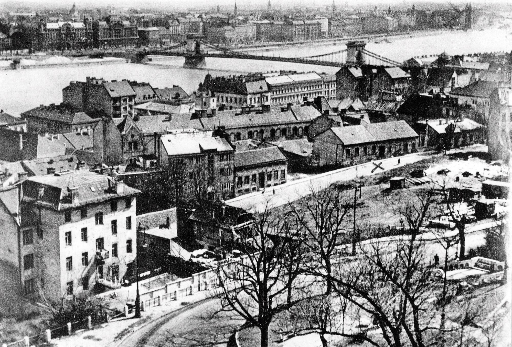 Koniec starego porządku w Budapeszcie