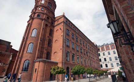 W opustoszałych budynkach fabrycznych powstają lofty, sklepy i restauracje