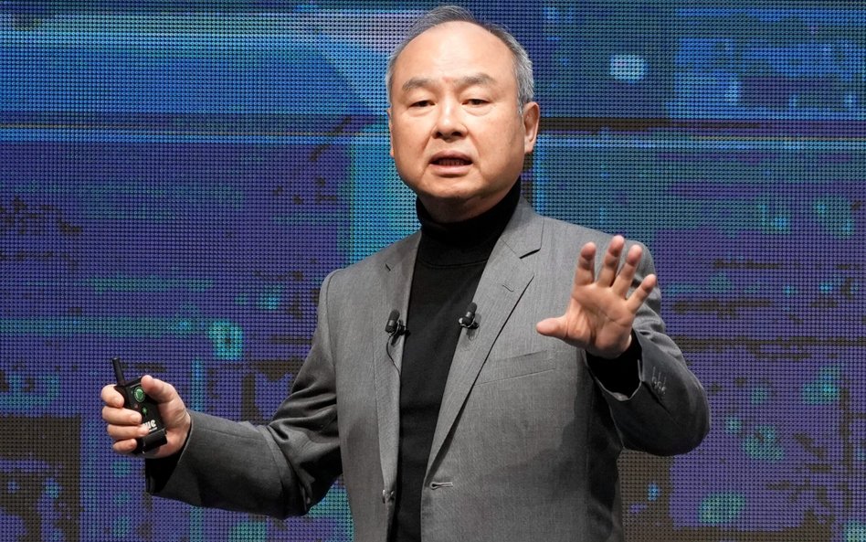 Masayoshi Son jest „Koreańczykiem Zainichi” w trzecim pokoleniu. Naturalizował się jako obywatel Jap