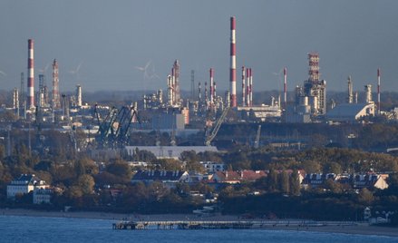 Spółka Rafineria Gdańska podlega przepisom „ustawy o kontroli niektórych inwestycji oraz ustawy o sz