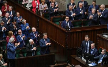 Posłowie i członkowie rządu PiS w Sejmie