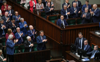 Posłowie i członkowie rządu PiS w Sejmie