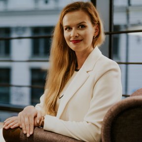 Aleksandra Krajewska: Za rozpowszechnianie dezinformacji, szerzenie mowy nienawiści, zamieszczanie w