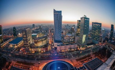 Centra nowoczesnych usług dla biznesu nie tylko tworzą co roku dziesiątki tysięcy nowych miejsc prac