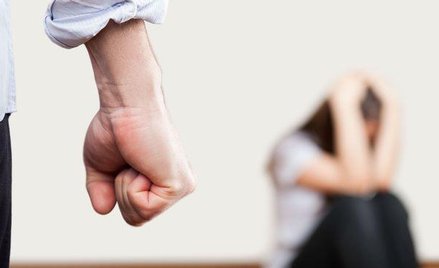Eksmisje: sprawca przemocy domowej szybciej się wyprowadzi