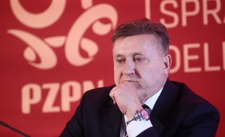 Prezes Polskiego Związku Piłki Nożnej Cezary Kulesza podczas obrad Walnego Zgromadzenia Sprawozdawcz