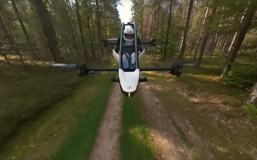 Polsko-szwedzki projekt pasażerskiego drona Jetson przebojem wleciał na międzynarodowy rynek. Zamówi
