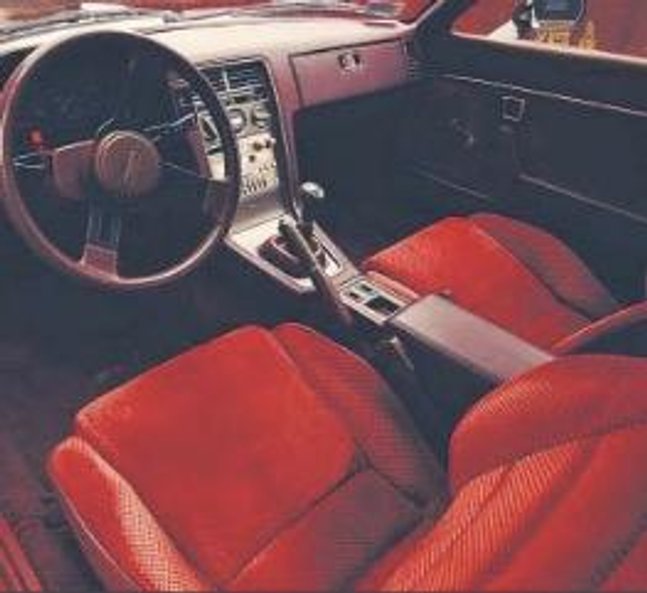 Mazda świetnie się prowadzi i dostarcza wielu cudownych wrażeń.