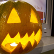 Zdaniem autora projektu, Halloween to nie tylko „świecka zabawa, na której można zarobić kilka grosz