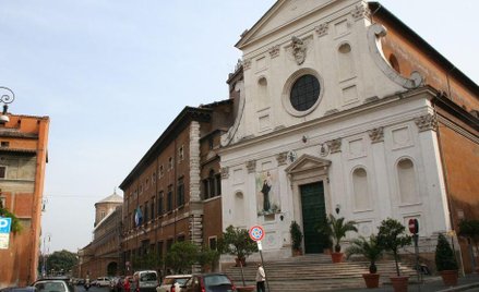 Via dei Penitenzieri. Tu rozpocznie działalność pierwsza papieska noclegownia, która powstaje z inic