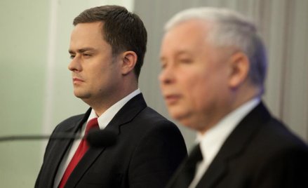 Adam Hofman: Tusk będzie bronić Muchy do ostatniej kropli deszczu