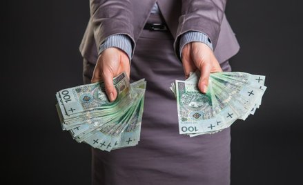 Terminowość pensji - wpływ członków zarządu firmy