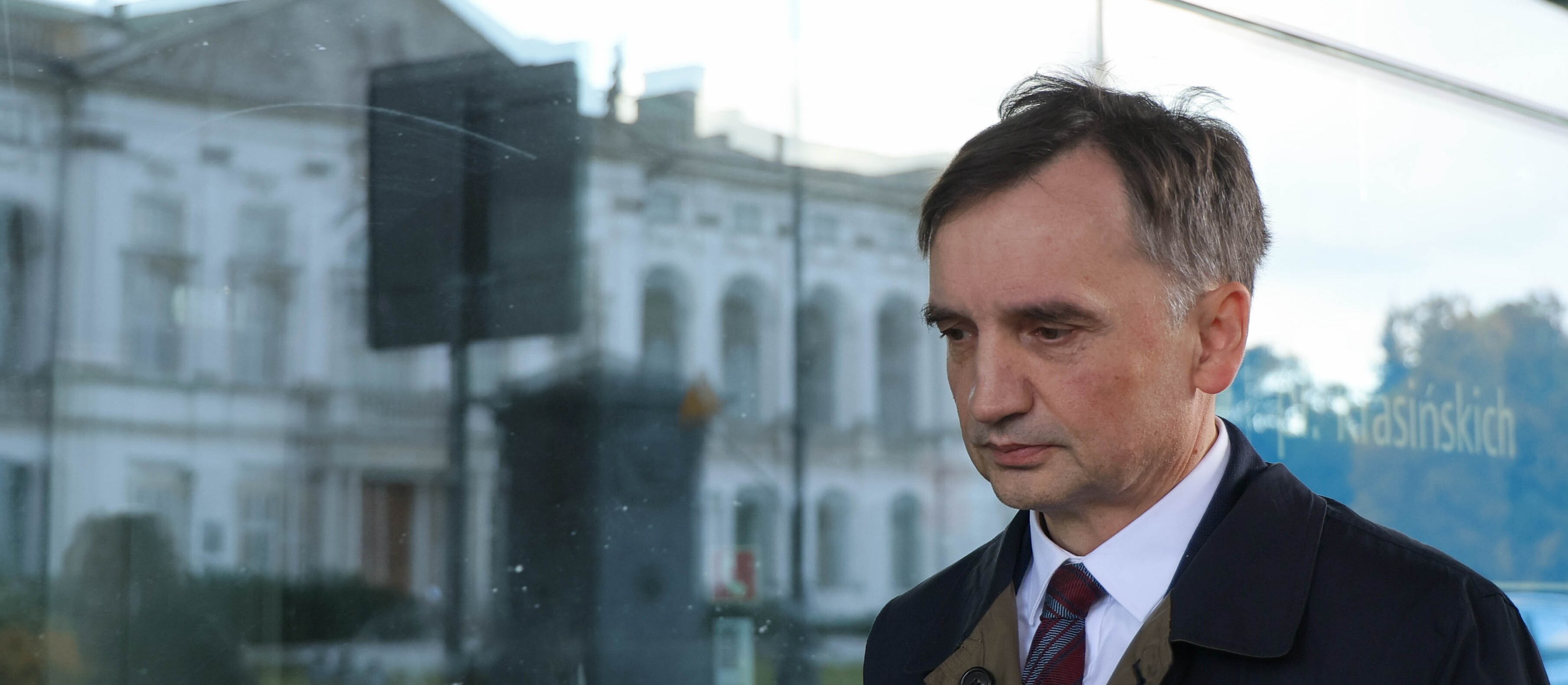 Jacek Nizinkiewicz: Azyl dla Smerfa Ważniaka i jego żony potwierdza, iż Patola i Socjal może się bać rozliczeń