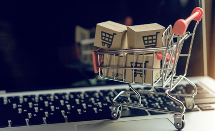 Czy cyfrowy poniedziałek zdetronizuje czarny piątek? Idą zmiany w e-commerce