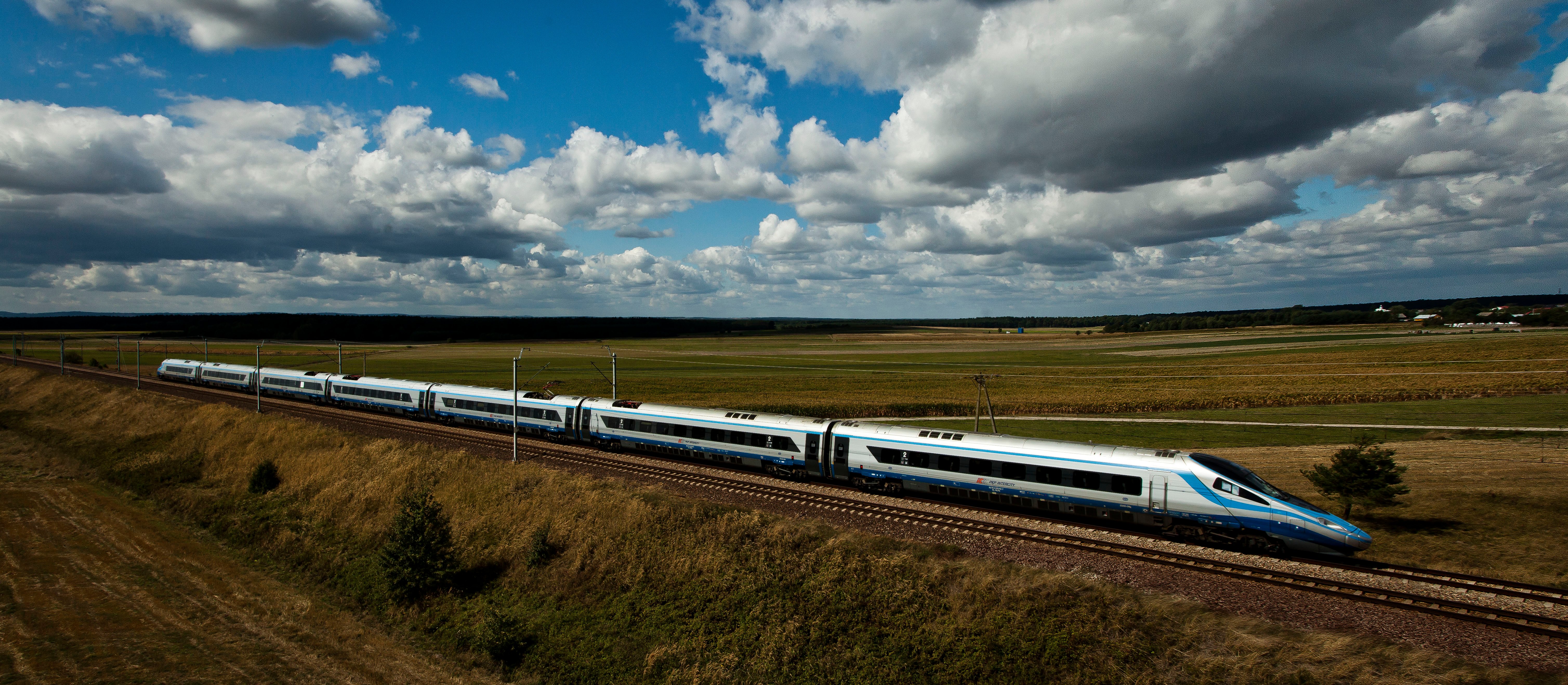 PKP Intercity zamawia pociągi na 350 km/h